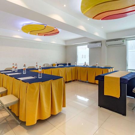 Comfort Inn Cancun Aeropuerto Eksteriør billede