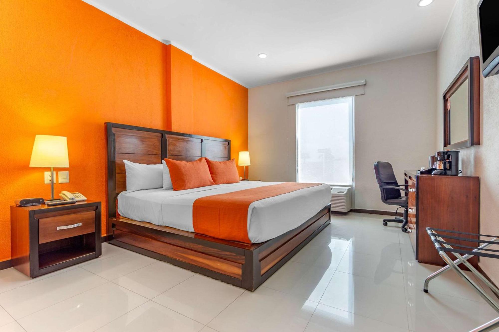 Comfort Inn Cancun Aeropuerto Eksteriør billede