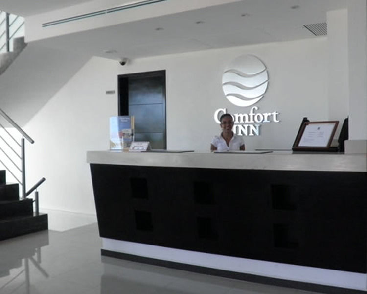 Comfort Inn Cancun Aeropuerto Eksteriør billede