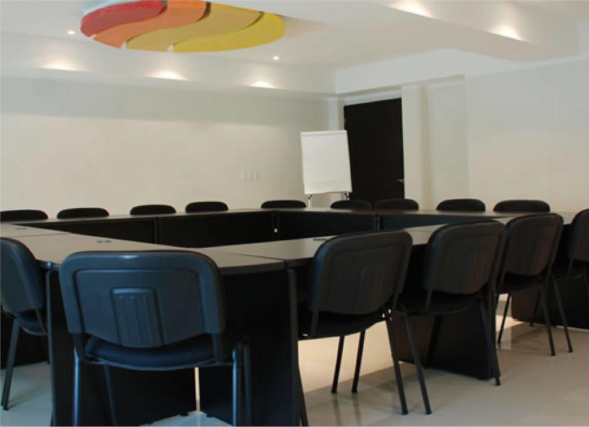 Comfort Inn Cancun Aeropuerto Eksteriør billede